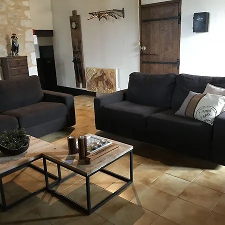 Chateau De Διαμέρισμα *