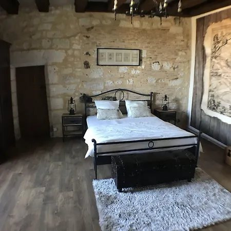 Chateau De Апартаменты *