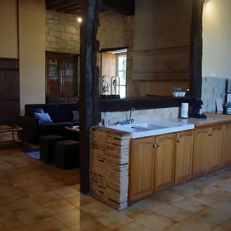 Chateau De Apartment *