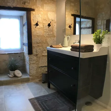 Chateau De Διαμέρισμα