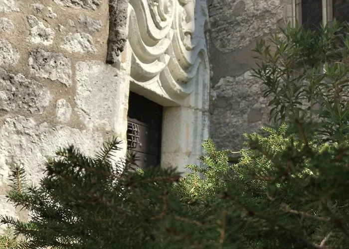 Chateau De Διαμέρισμα *