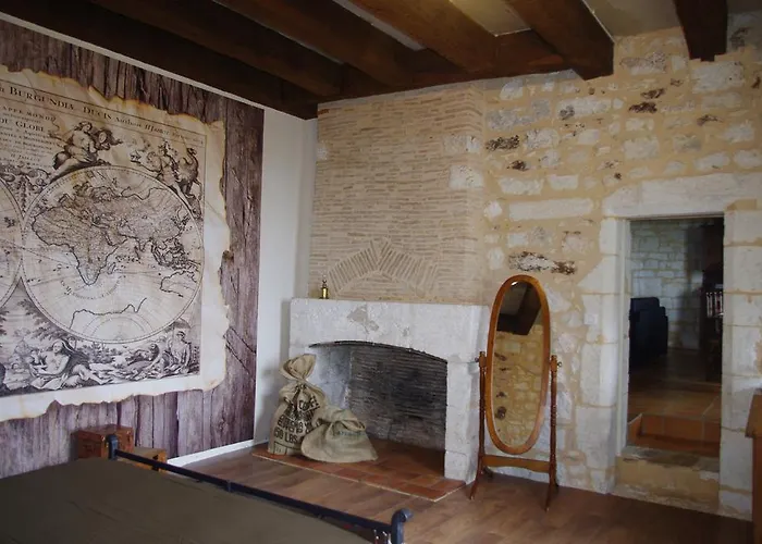 Chateau De Bouniagues