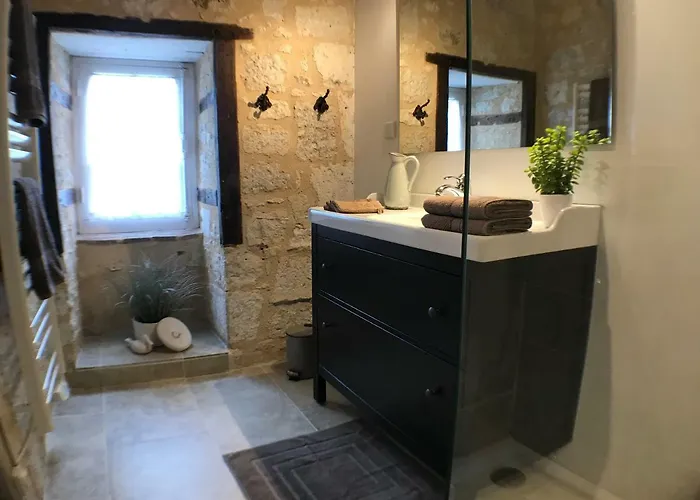 Chateau De Διαμέρισμα